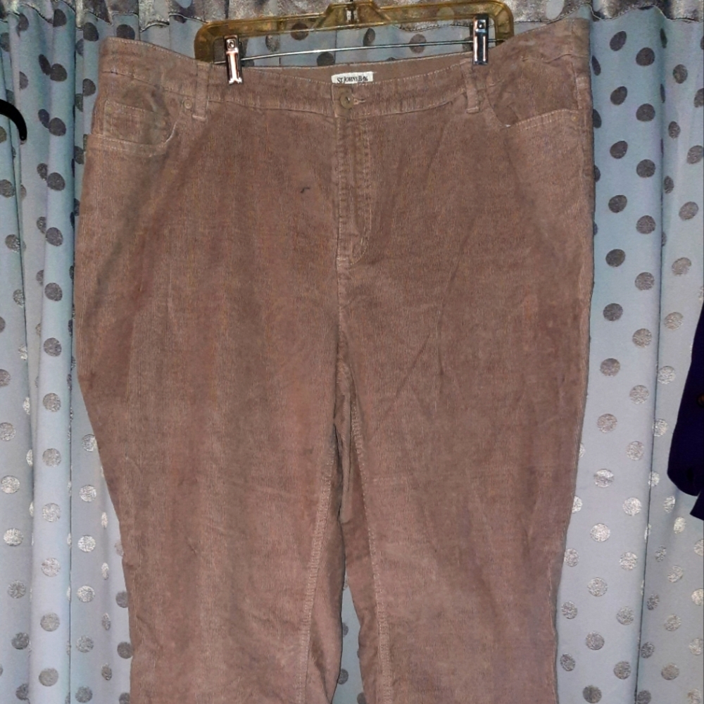 St. John's Bay Corduroy 24W